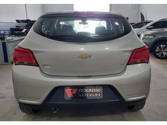 ONIX - 1.0 MPFI LT 8V 4P MANUAL