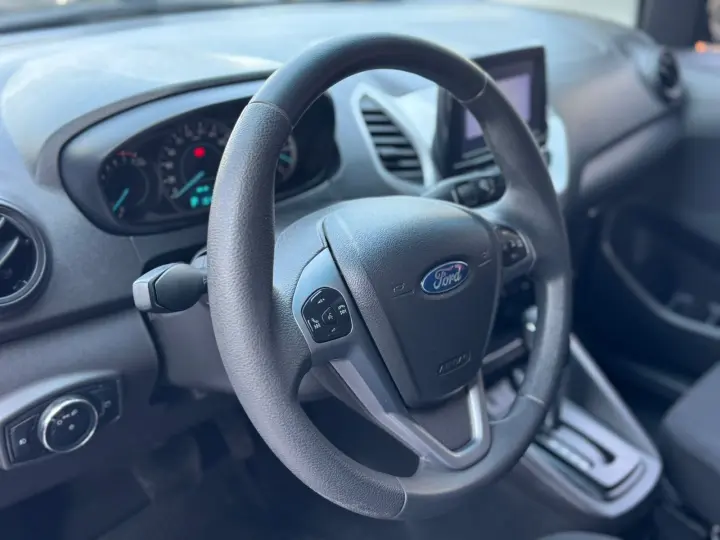 KA 1.5 Ti-vct SE Plus Sedan