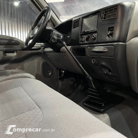 F-250 3.9 XL S Duty 4X2 CS