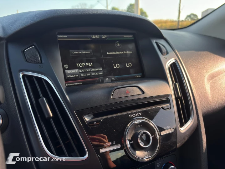 FOCUS 2.0 TITANIUM PLUS FASTBACK 16V FLEX 4P POWERSHIFT