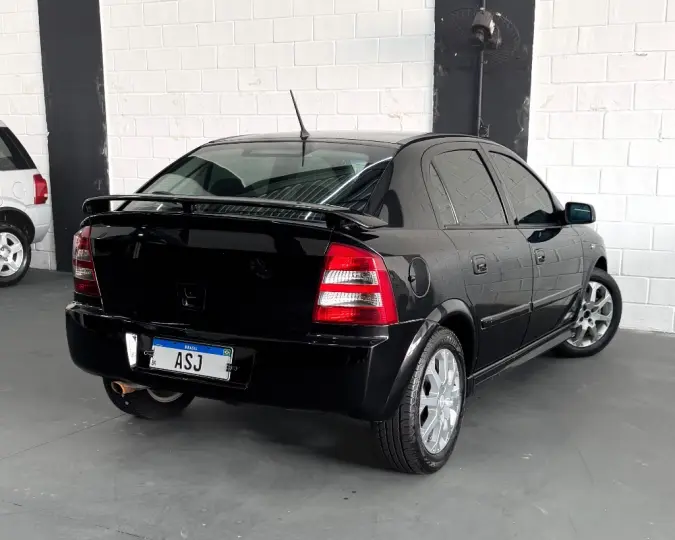 Astra Advantage 2.0 MPFI 8V FlexPower 5p