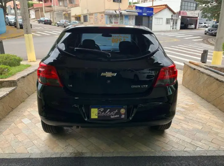 ONIX 1.4 MPFI LTZ 8V