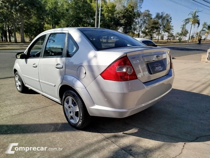 Fiesta Sed. 1.6 8V Flex 4p