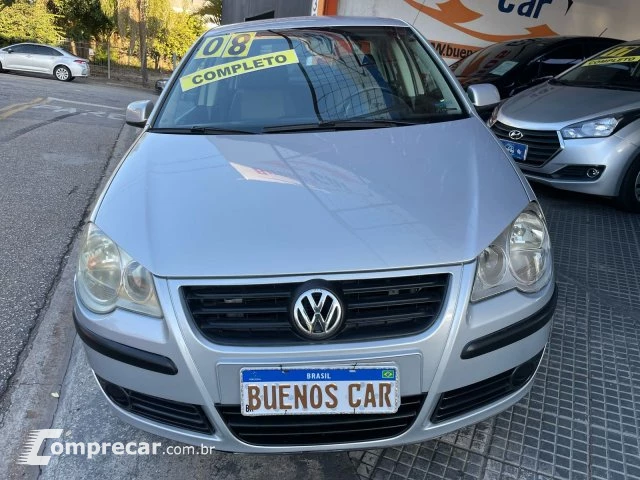 POLO SEDAN - 1.6 MI 8V 4P MANUAL