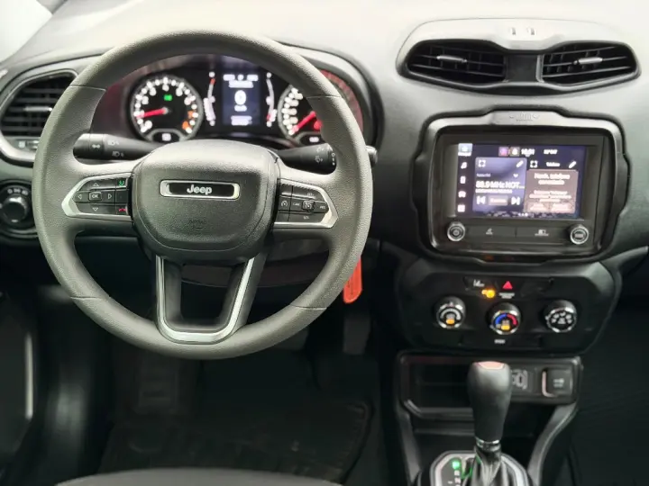 Renegade Sport T270 1.3 TB 4x2 Flex Aut.