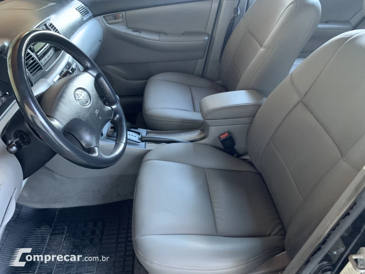 Corolla Fielder SW 1.8 XEi Automatico