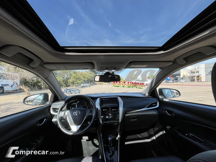 YARIS 1.5 16V Sedan XLS