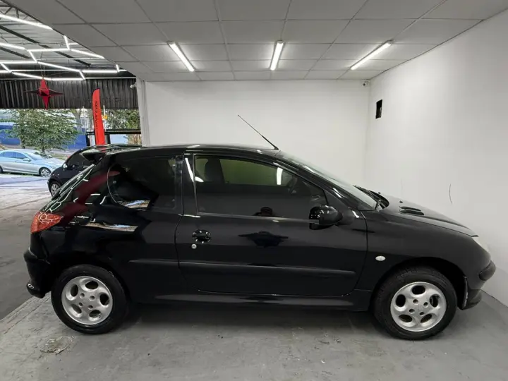 206 Presence 1.4/ 1.4 Flex 8V 3p