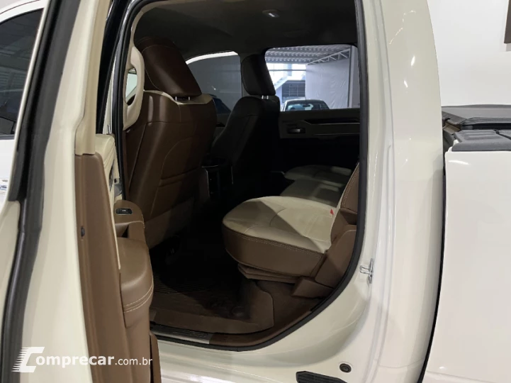 2500 6.7 Laramie 4X4 CD I6 Turbo