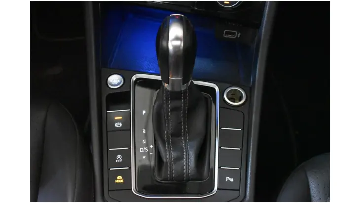 JETTA - 1.4 250 TSI TOTAL R-LINE TIPTRONIC