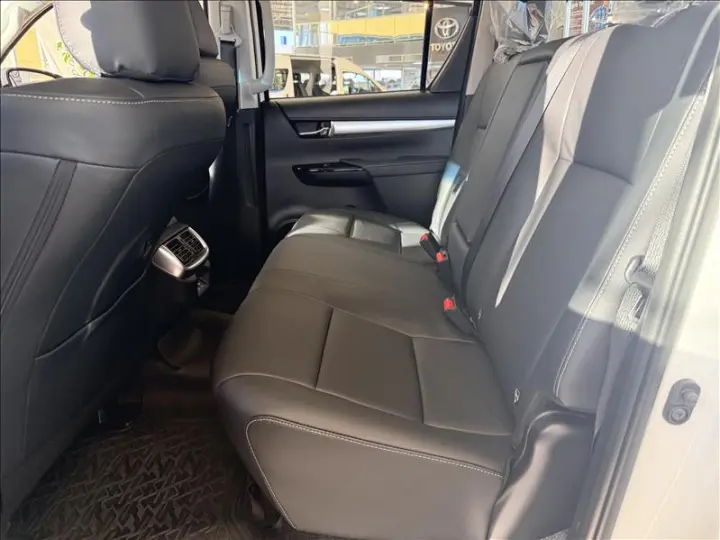 HILUX 2.8 D-4d Turbo CD SRV 4X4