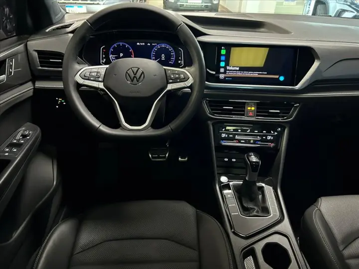 TAOS 1.4 250 TSI TOTAL FLEX HIGHLINE AUTOMÁTICO