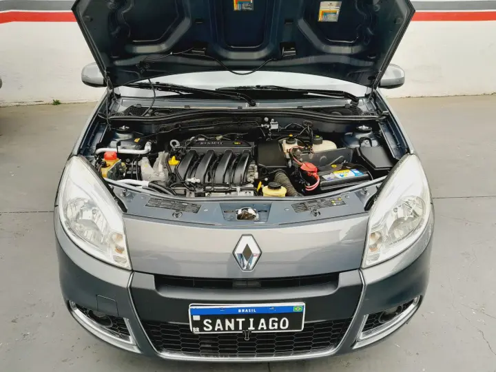 SANDERO Privilège Hi-Flex 1.6 16V 5p Aut