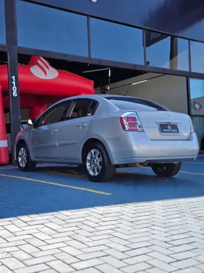 Sentra S 2.0/ 2.0 Flex Fuel 16V Aut.