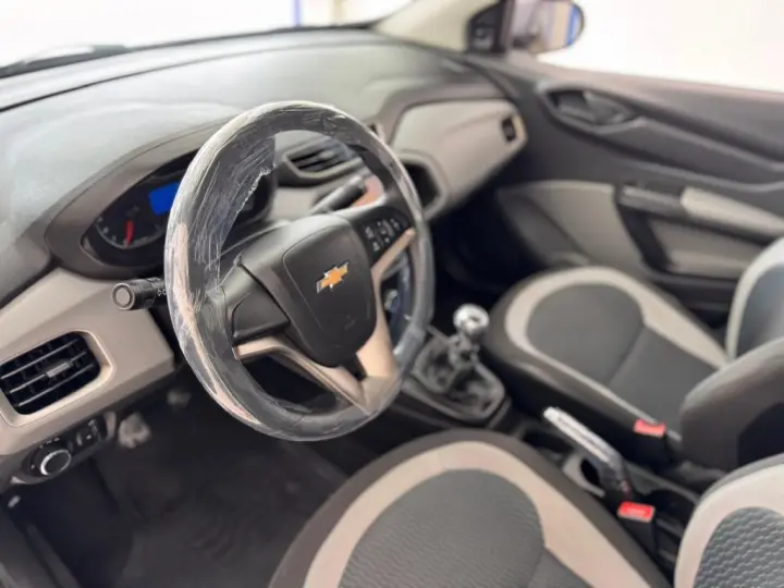 ONIX HATCH LT 1.0 8V FlexPower 5p Mec.