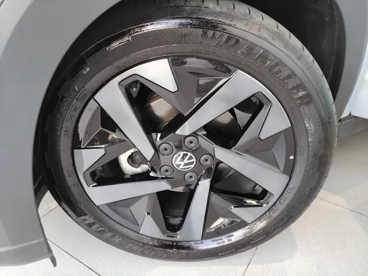 TERA 1.0 170 TSI HIGH AUTOMÁTICO