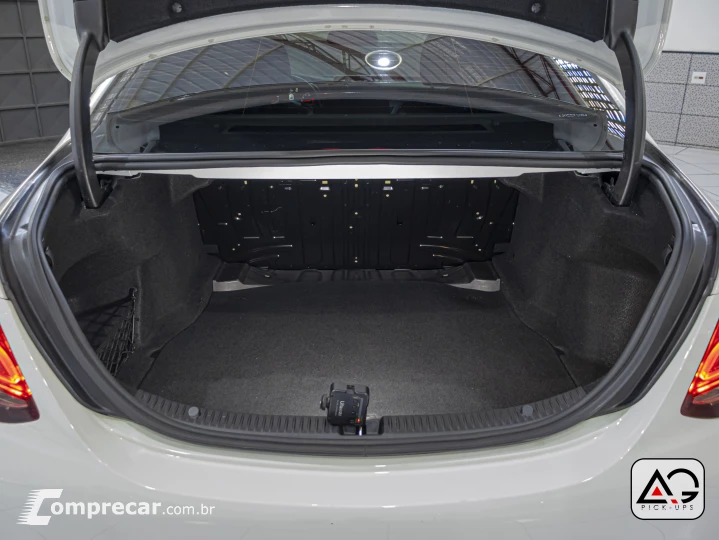 C 250 2.0 CGI Avantgarde