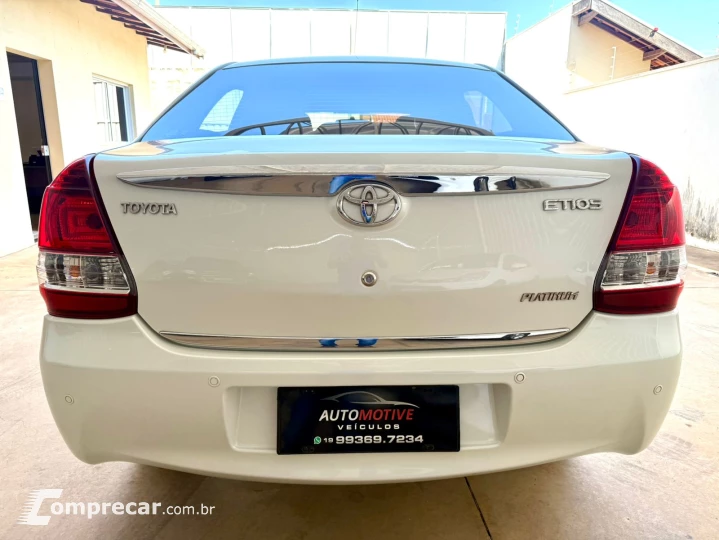 Etios sedan 1.5 Platinum