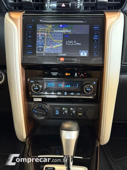 HILUX SW4 2.8 D-4d Turbo Diamond 7L 4X4