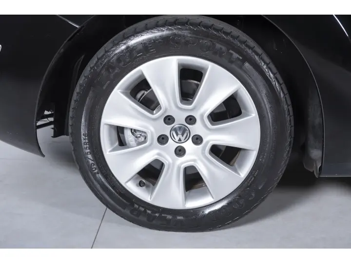 NEW BEETLE 2.0 MI 8V GASOLINA 2P TIPTRONIC