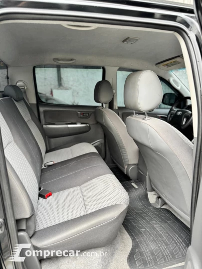 Hilux CD SR 4x2 2.7 16V/2.7 Flex Aut.