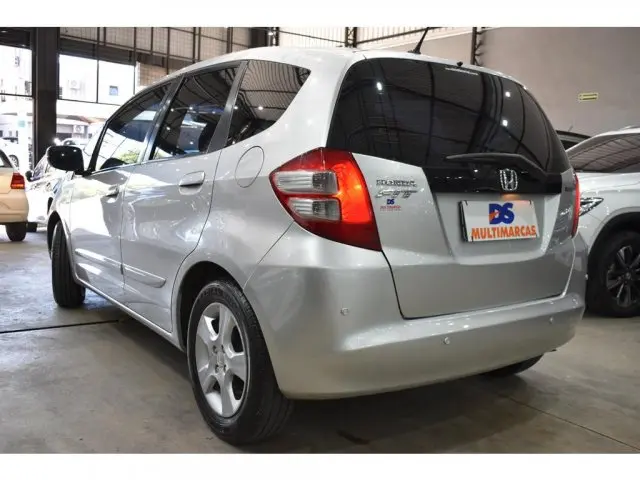 FIT - 1.4 LX 16V 4P MANUAL