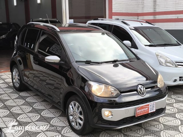 CROSS UP - 1.0 TSI 12V 4P MANUAL