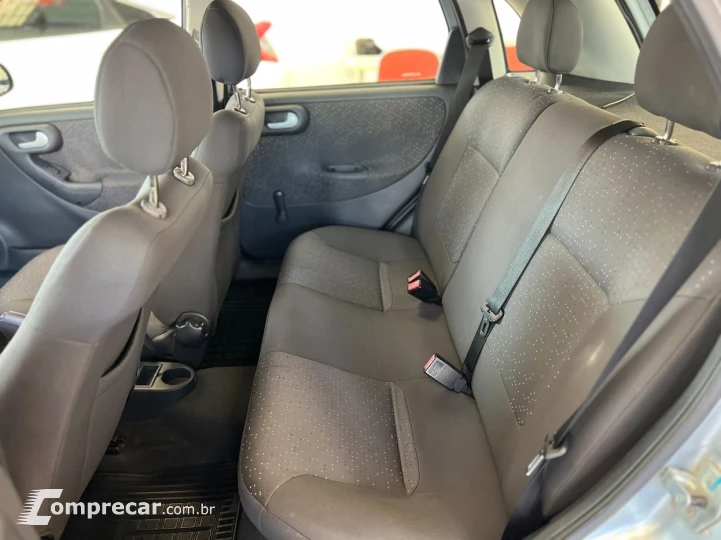 CORSA 1.4 MPFI PREMIUM 8V CHEVROLET
