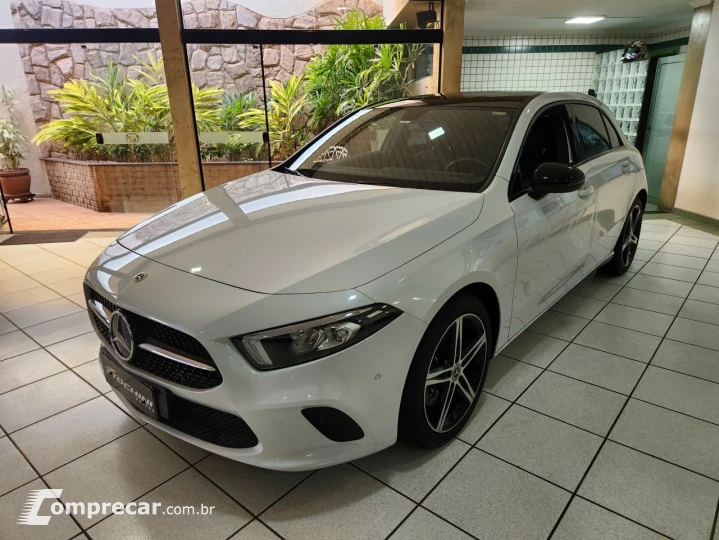 A 250 2.0 16V 4P CGI VISION 7G-DCT AUTOMÁTICO