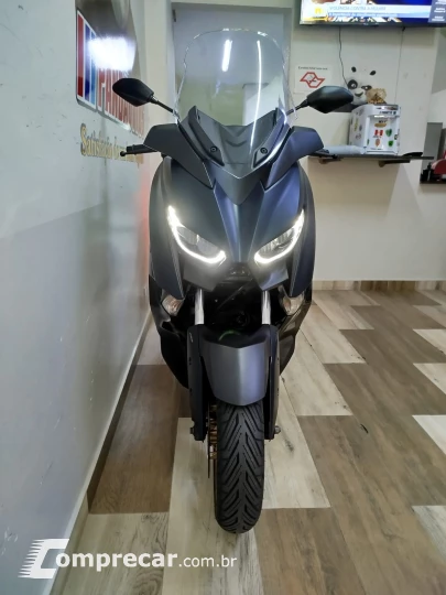 XMAX 250
