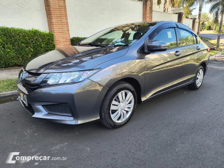 CITY 1.5 DX Sedan 16V