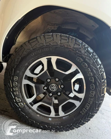 HILUX 2.8 D-4d Turbo CD SRX 4X4