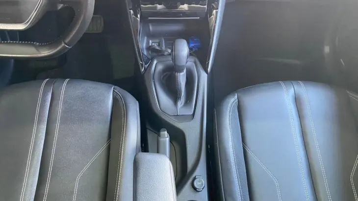 PEUGEOT 208 1.6 GRIFFE 16V