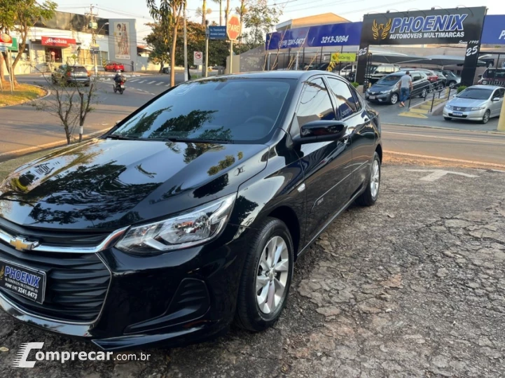 ONIX 1.0 Turbo Plus LT