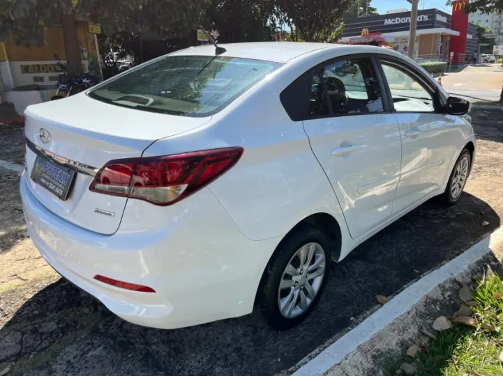 HB20 1.6 Comfort Style 16V