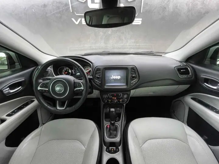COMPASS 2.0 16V FLEX LONGITUDE AUTOMÁTICO
