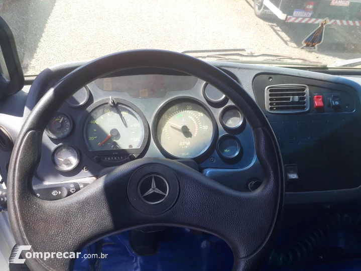 Mercedes Benz 1718 / Caçamba
