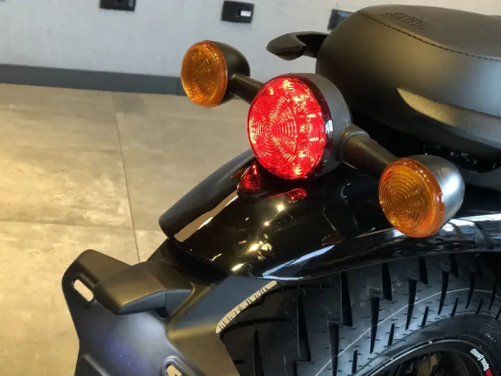 Hunter Dapper 350cc ABS