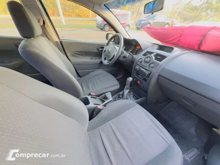 MÉGANE 1.6 Extreme Sedan 16V