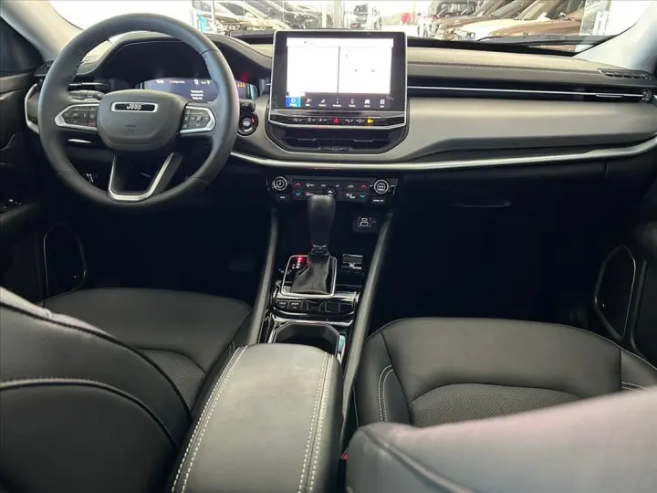 COMPASS 1.3 T270 TURBO FLEX LONGITUDE AT6