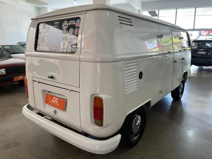 KOMBI 1.6 Furgão 8V