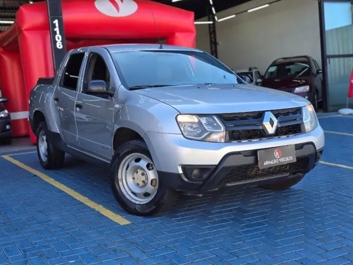 DUSTER OROCH Express 1.6 Flex 16V Mec.