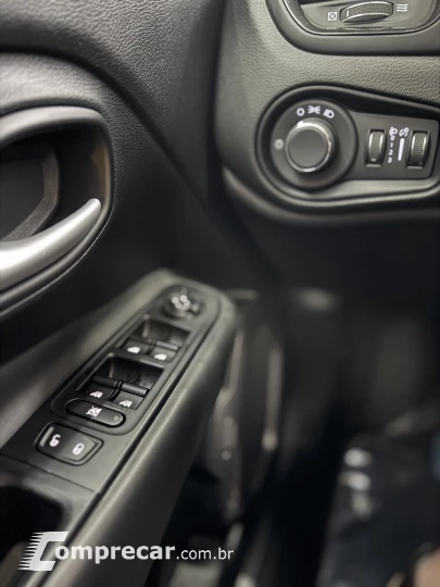 RENEGADE 1.3 T270 Turbo Longitude