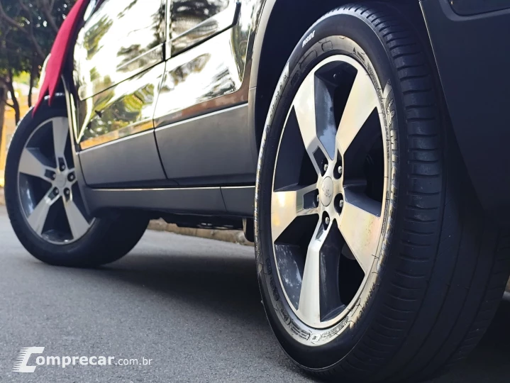 TRACKER 1.8 MPFI LTZ 4X2 16V FLEX 4P AUTOMÁTICO