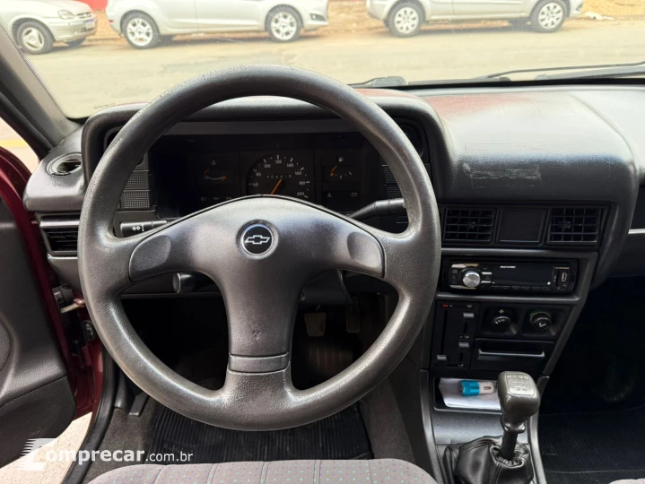 KADETT 1.8 EFI GL 8V