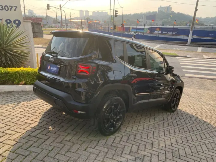 Renegade T270 1.3 TB 4x2 Flex Aut.