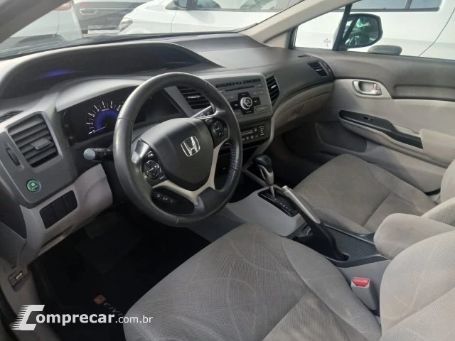 CIVIC - 1.8 LXS 16V 4P AUTOMÁTICO