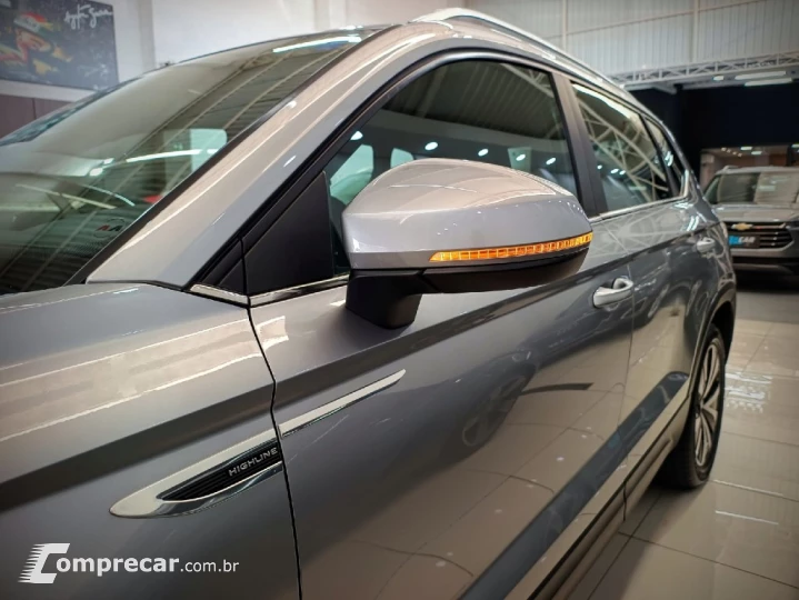 TAOS 1.4 250 TSI TOTAL FLEX HIGHLINE AUTOMÁTICO