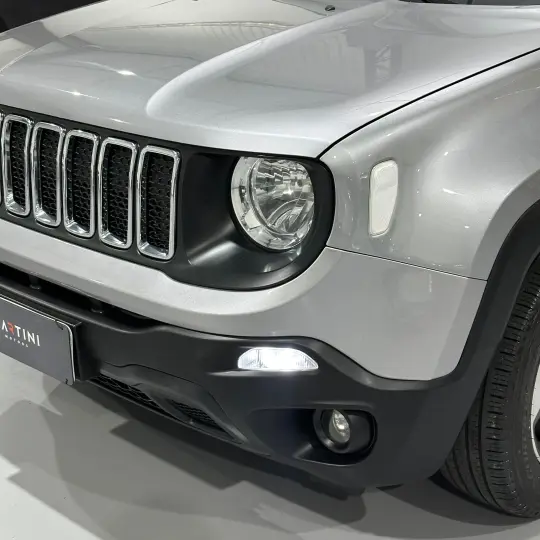 Renegade RENEGADE 1.8 4x2 Flex 16V Aut.