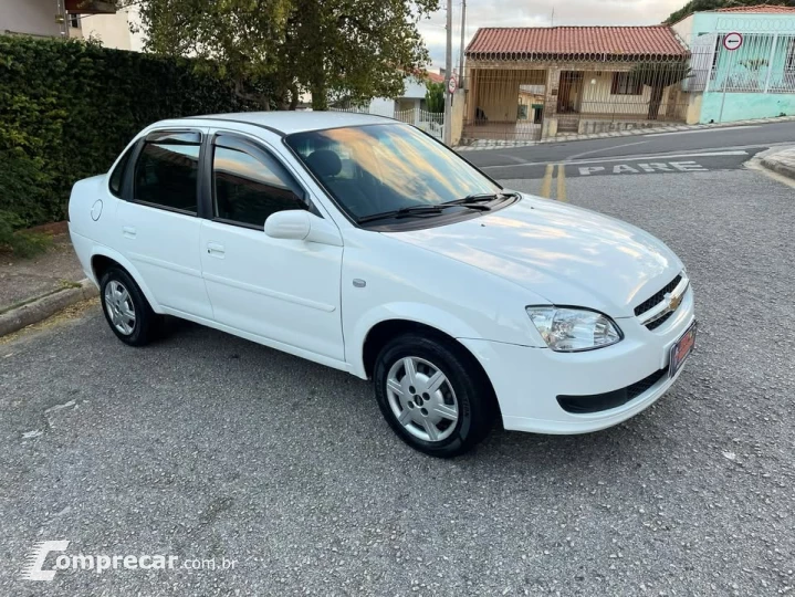 CLASSIC 1.0 MPFI LS 8V